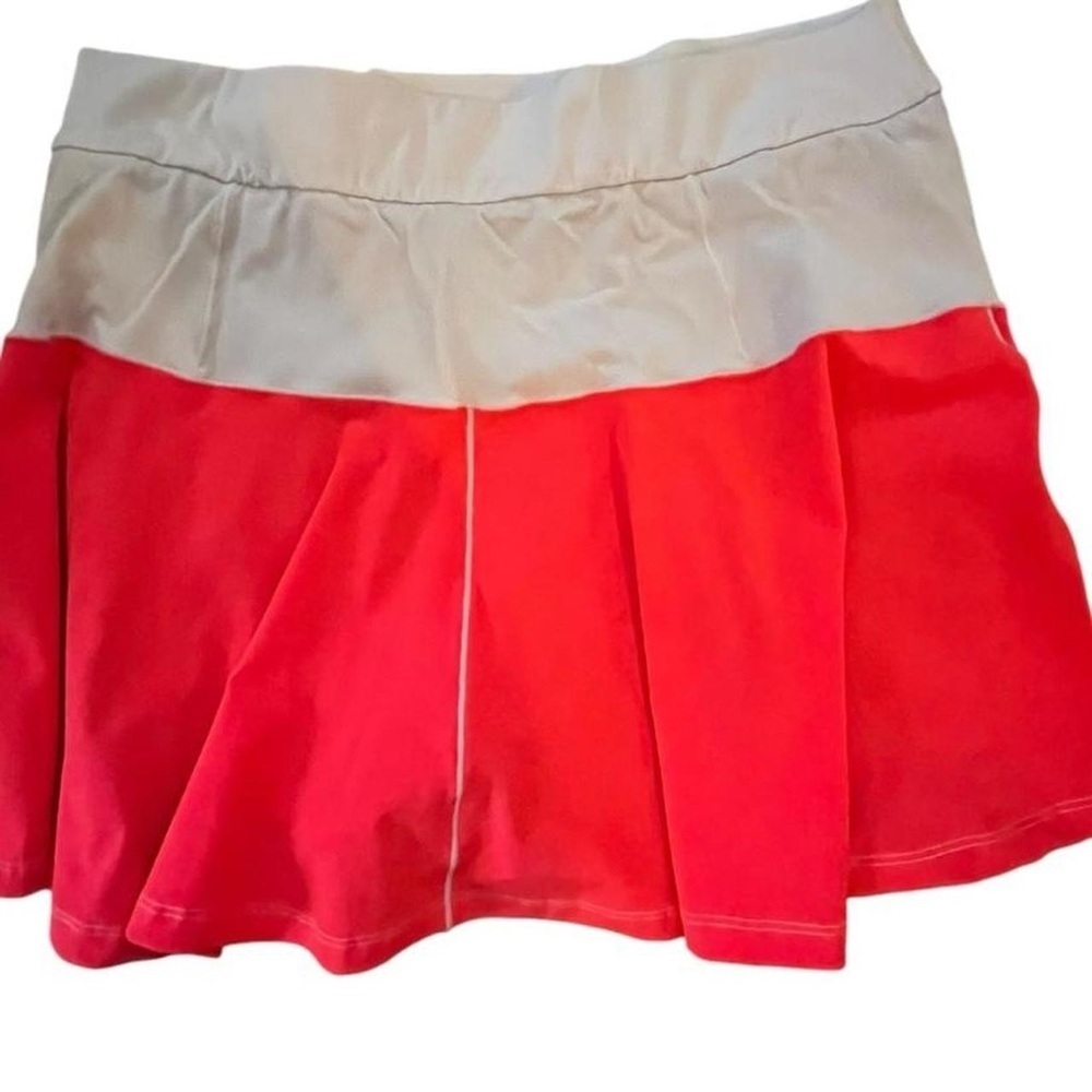 Orange and white tennis skirt with shorts underneath #tennisskirt #skort
-866 - Picture 4 of 8